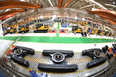 柳工路机:高质量发展 创新自强 振兴中国装备制造业